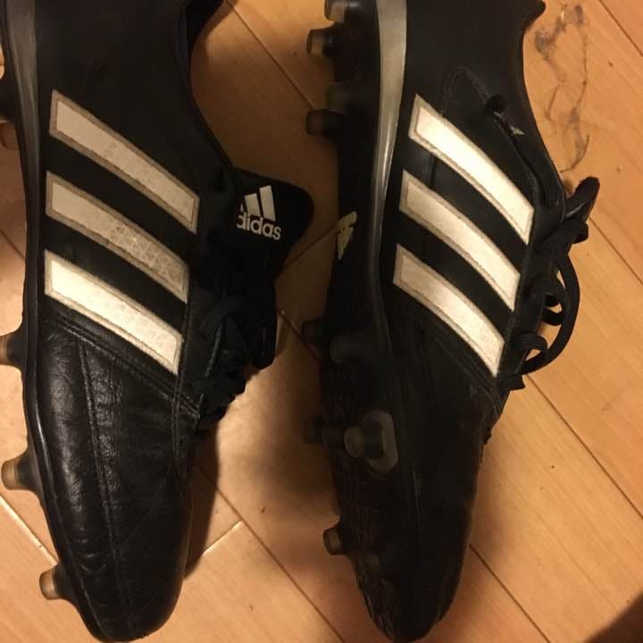 サッカースパイク gloro fg スパイク