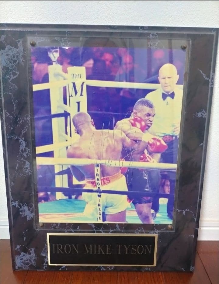 マイク・タイソン 直筆サイン入り写真 額入り認証書付き