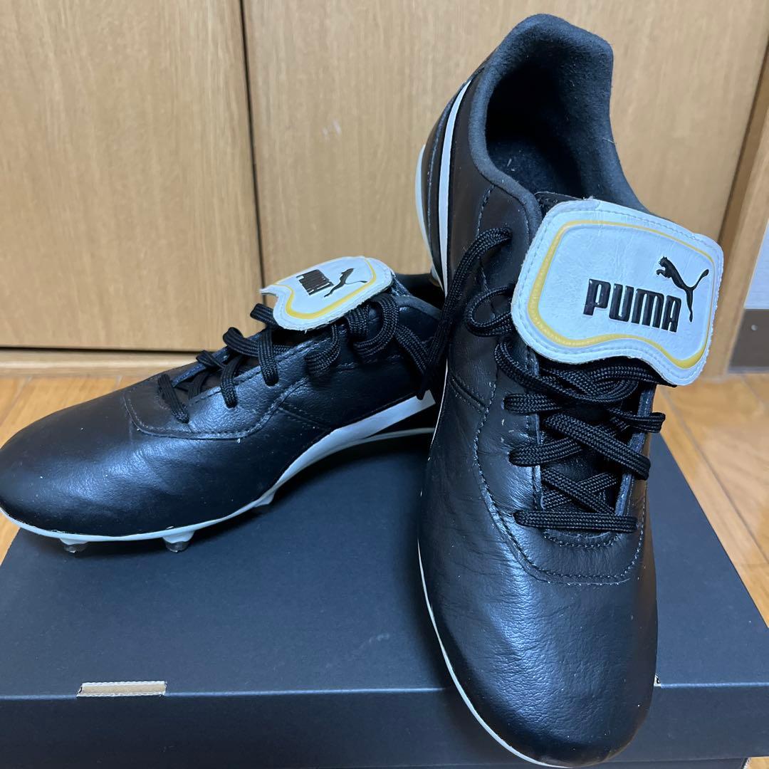 PUMA KING スパイクシューズ ブラック/ホワイト