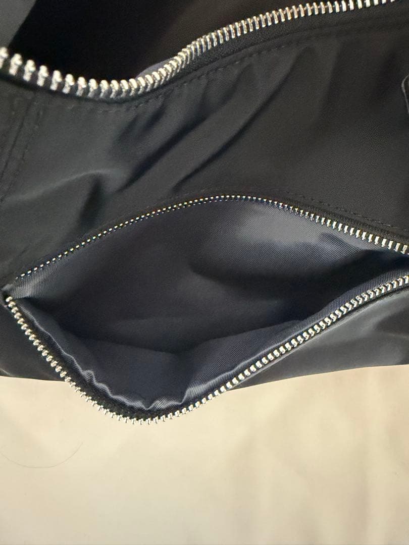 ロゼミューズ　cross body bag with fragment case