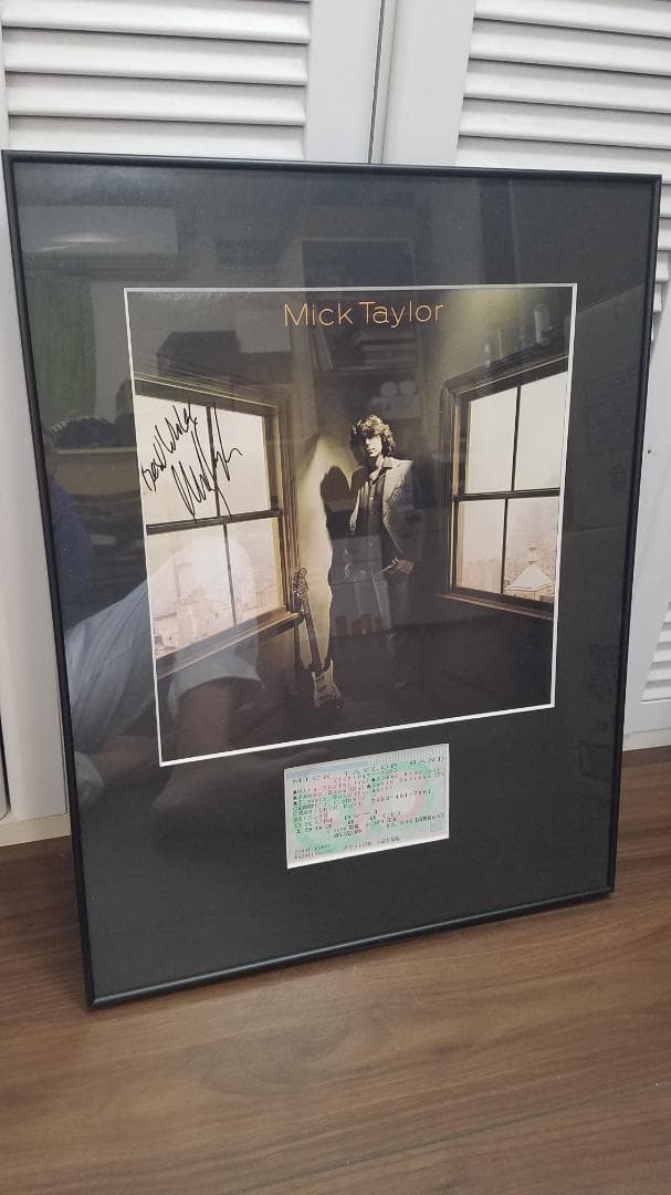 ミックティラー　サイン