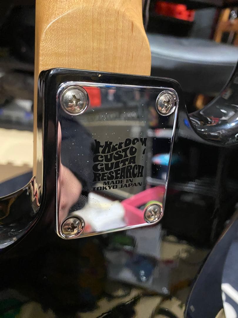 虎目ネック‼︎改造多数ストラトキャスター