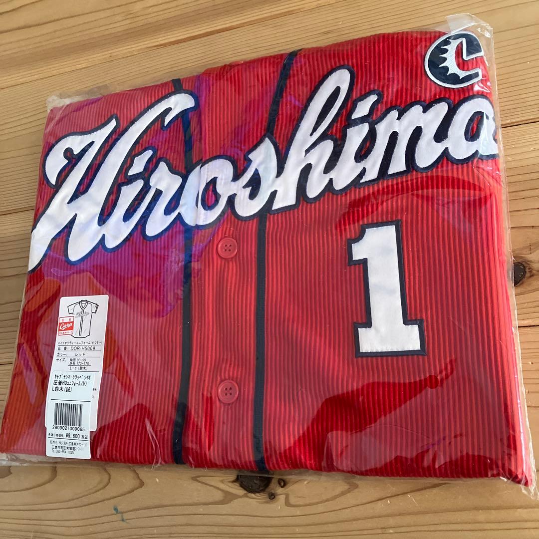 カープ 鈴木誠也　ユニフォーム　キャプテンマーク使用