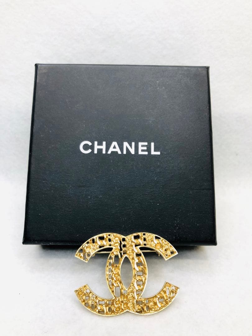シャネル ブローチ ココマーク ゴールド金具