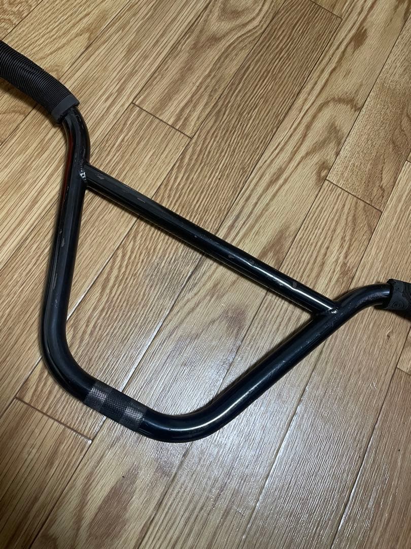 BMX Animal ハンドル　empire bar