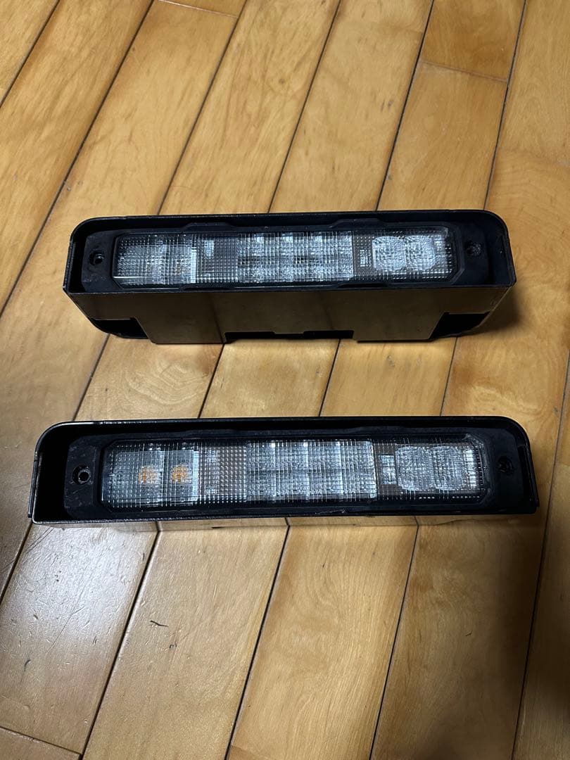 フォークリフト　リア　テール