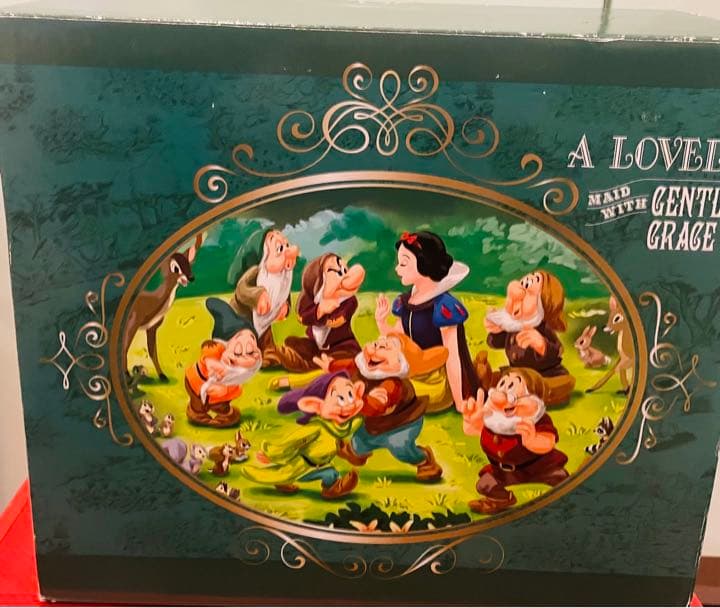 ディズニー　白雪姫　スノードーム　スノーグローブ　7人の小人たち