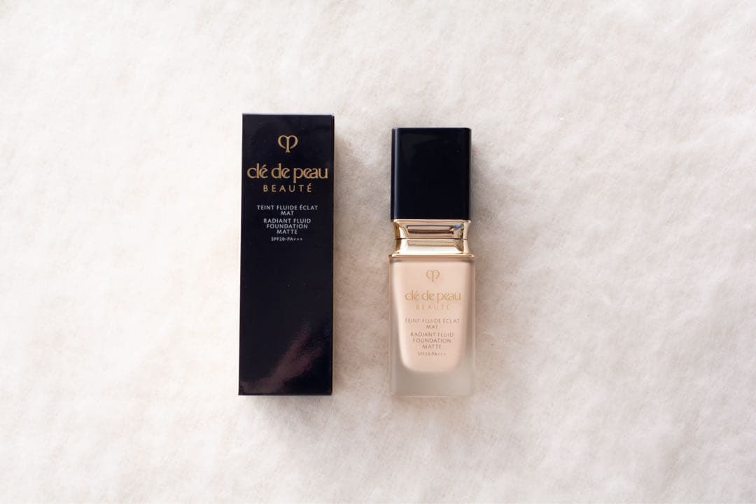 クレ・ド・ポー ボーテ　タンフリュイドエクラ　マット PO00