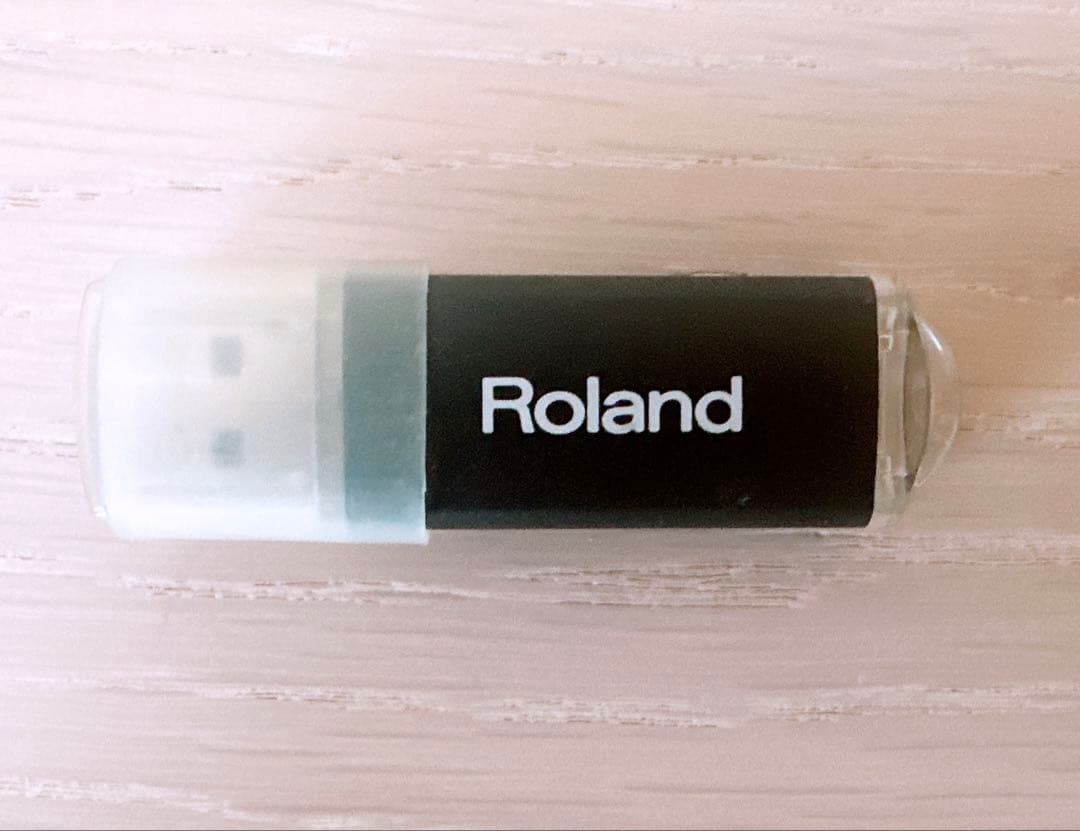 Roland KF10KS きよら　ヘッドホン等付　…別出品の椅子も同時購入必須