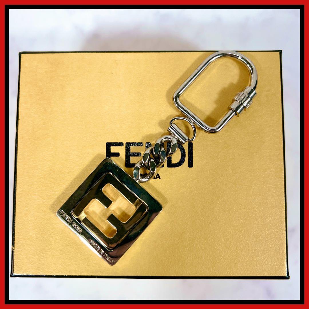 フェンディ ズッカ キーホルダー ゴールド シルバー ヴィンテージ