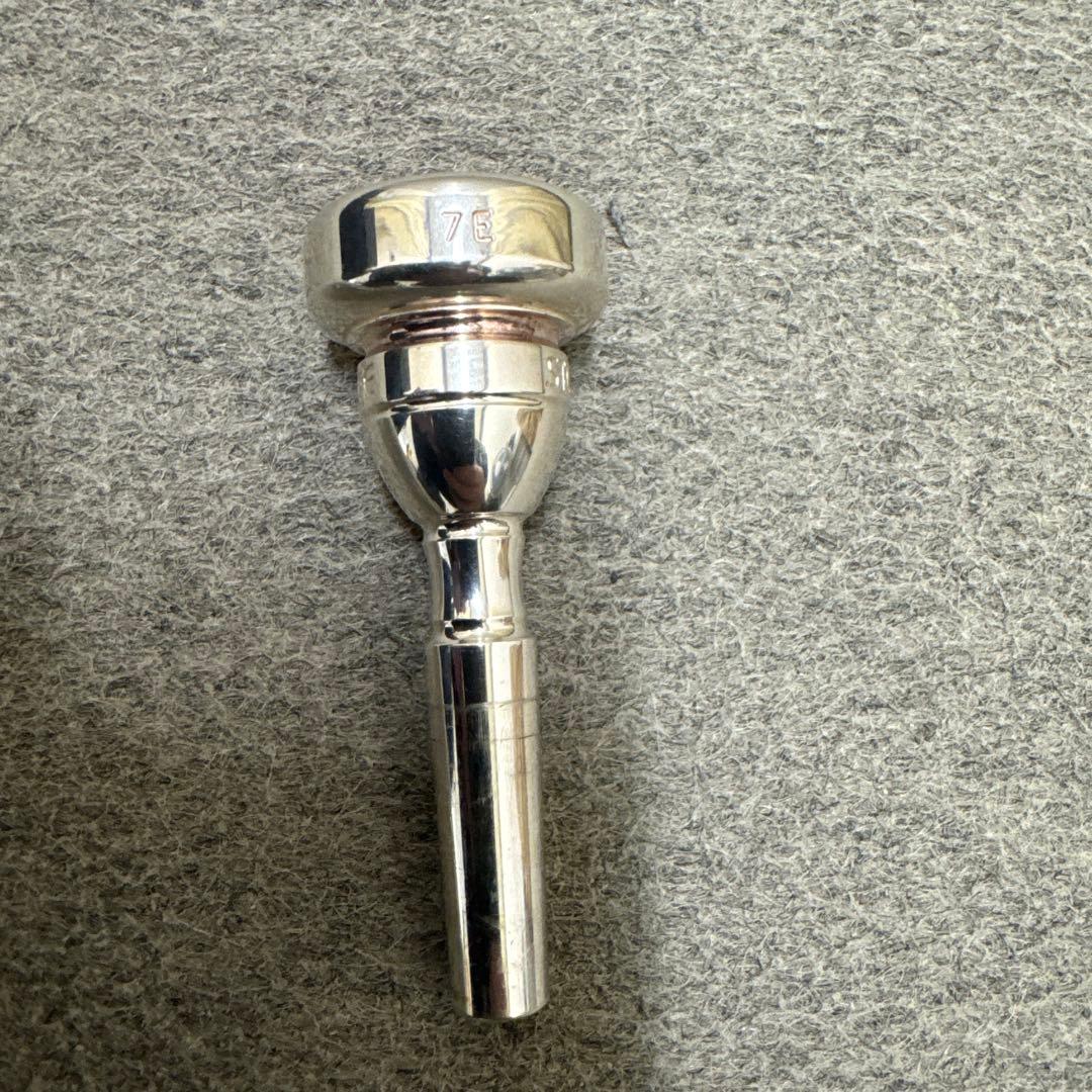 ストンビ　ピッコロトランペット用マウスピース　7E