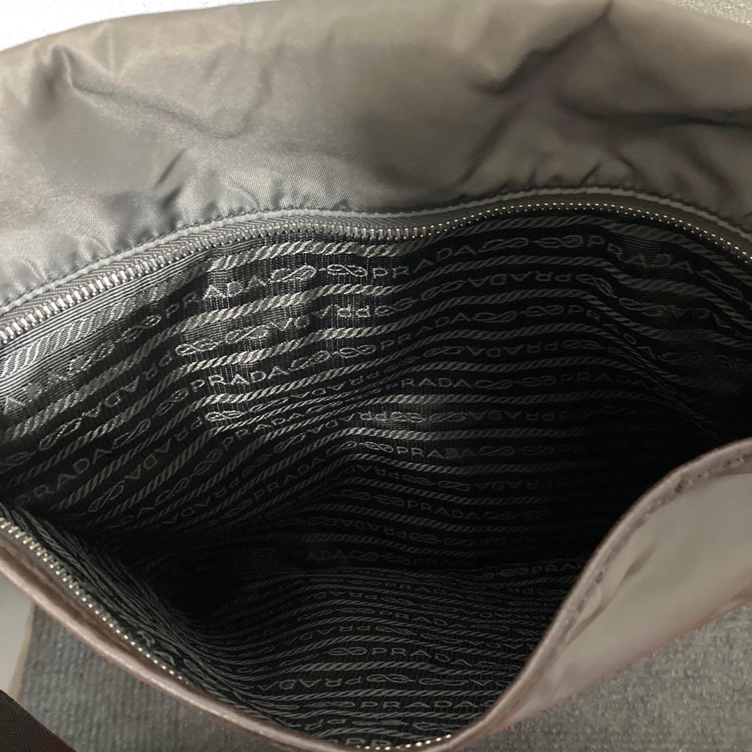 晴*子様 PRADA プラダ テスート ナイロン ショルダーバッグ カーキ メン