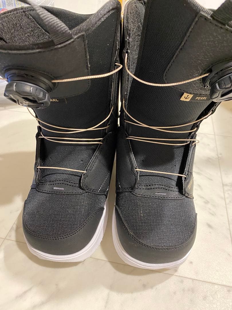 SALOMON PEARL BOA 23.5 ほぼ未使用