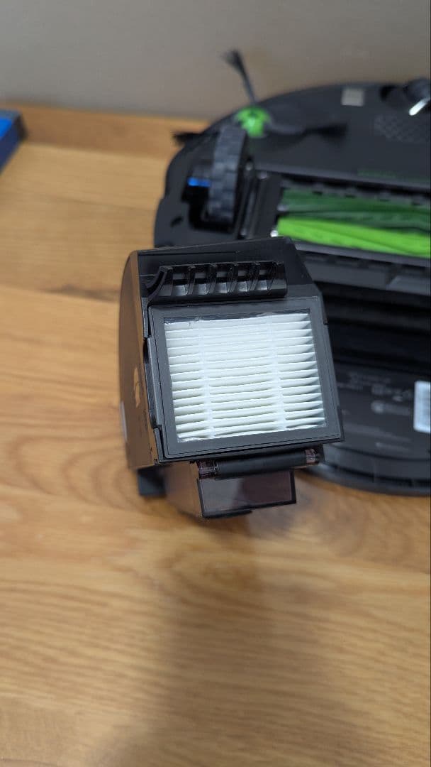 たぬき丸 iRobot Roomba ルンバ J7本体 (中古)