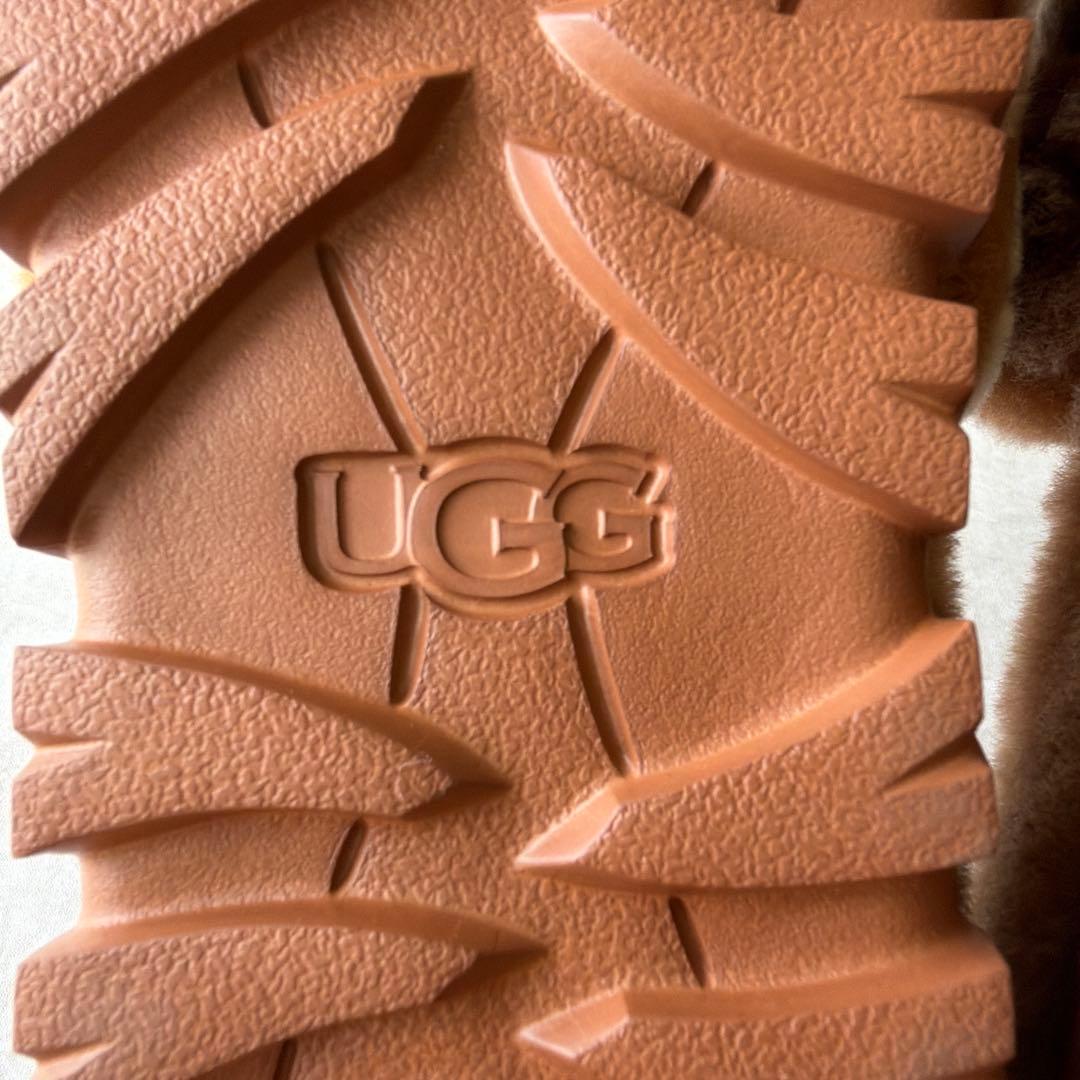 プー 様用⭐️UGG アグ コゼッタ カーリー スライドサンダル ブラウン 23㎝