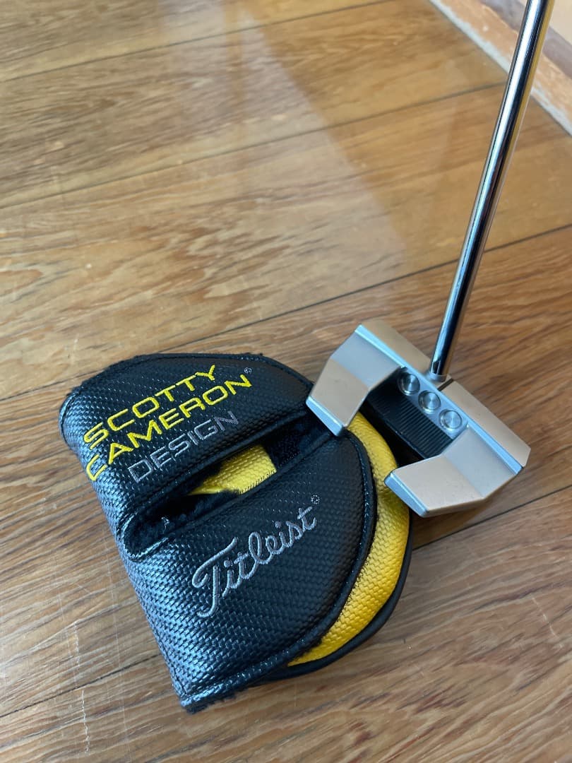 Scotty Cameron Phantom 5S パター