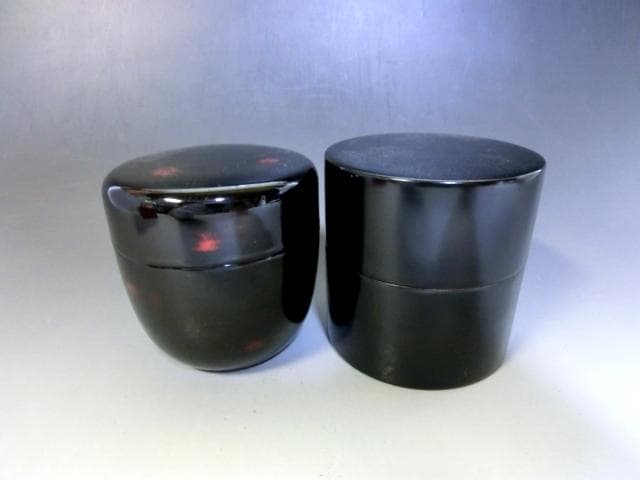 棗■茶入れ 塗り棗 黒塗り 2個セット 二二高棗 二度塗 木乾 四季の花 中次■