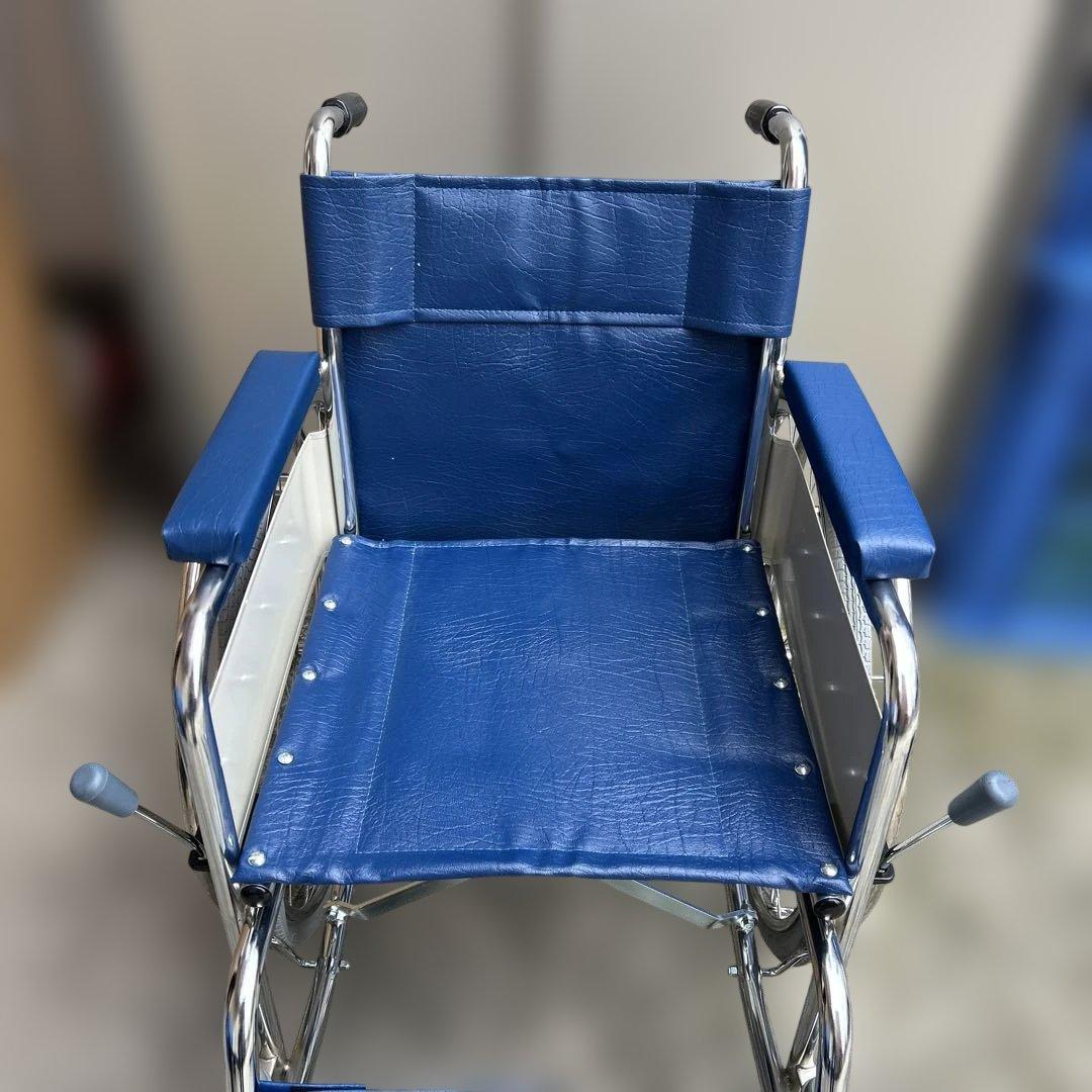 良品　カワムラサイクル　自走式車椅子　KR500 介護用品　折り畳み