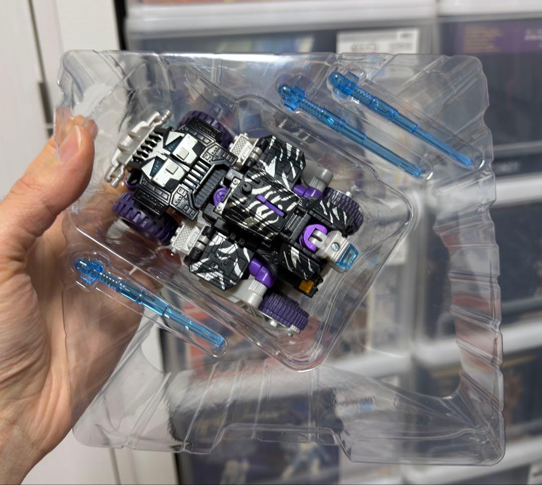 トランスフォーマー ユニバース ブラストチャージ