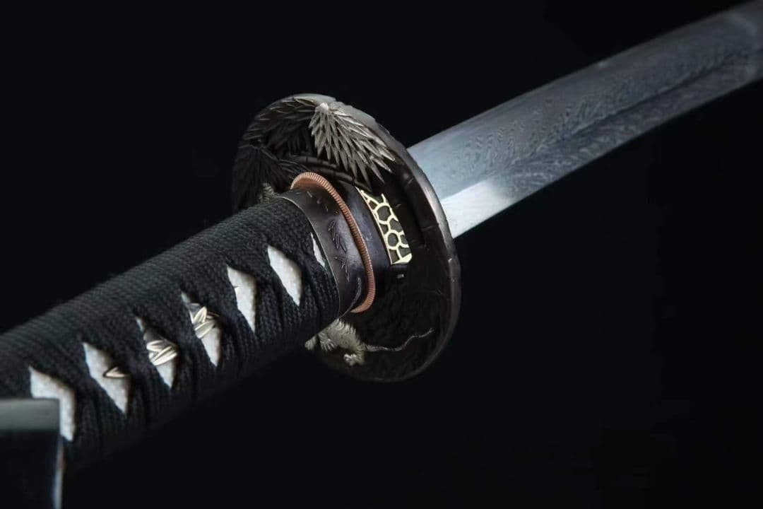 三色銅黄銅鞘「猛虎下山刀盤」武士刀 武具　刀装具　日本刀　模造刀   居合刀