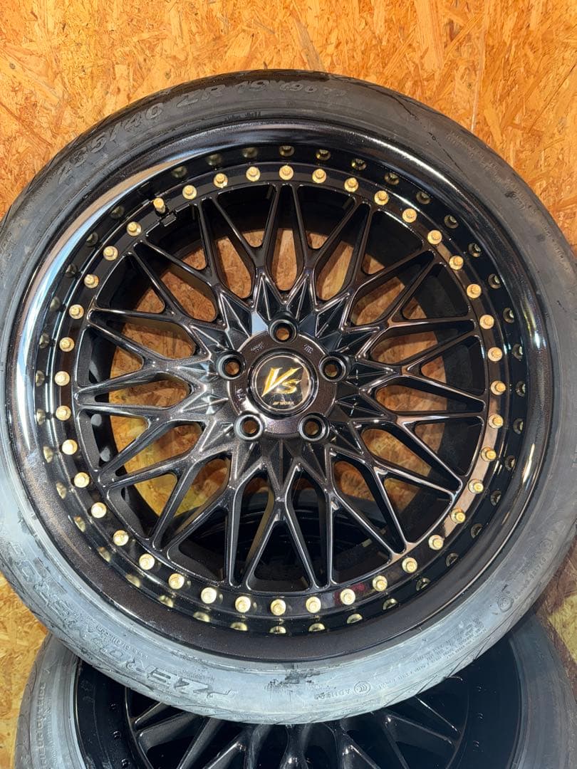 m*i様 【正月限定1万円スタート】WORK VS XV 19インチ