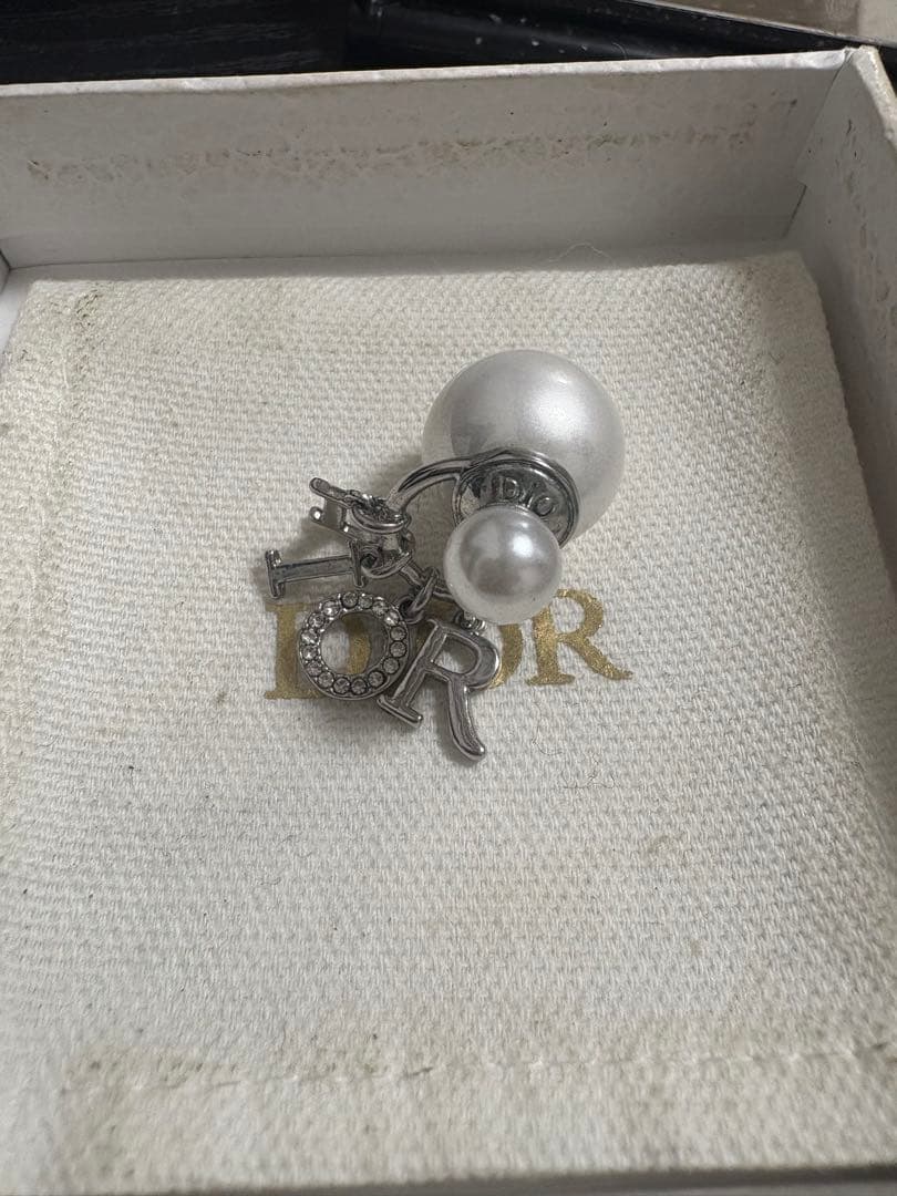 Dior ピアス パール 片耳 シルバー