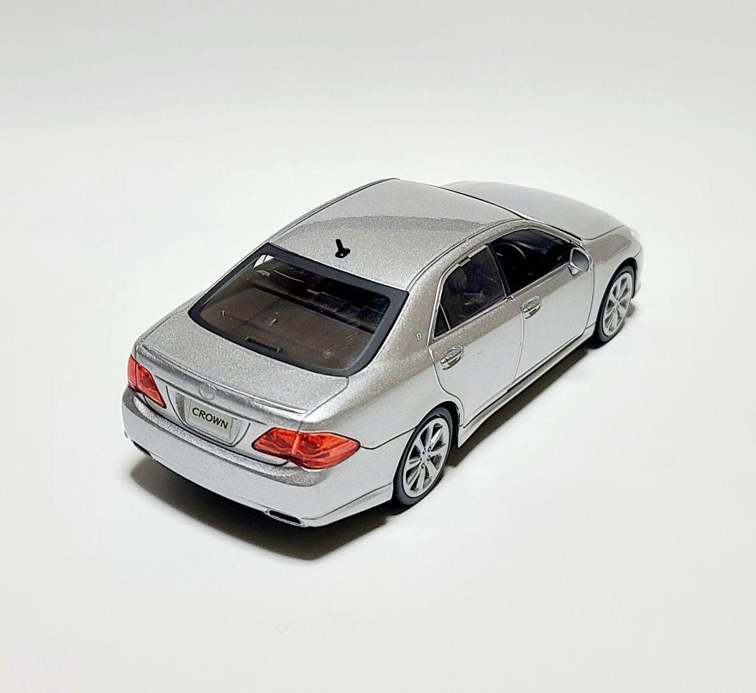 トヨタ 200系クラウンアスリート カラーサンプル