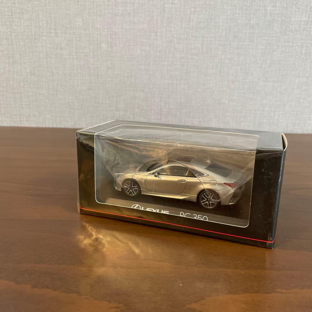 Lexus RC 350 F SPORT ミニカー 1/43