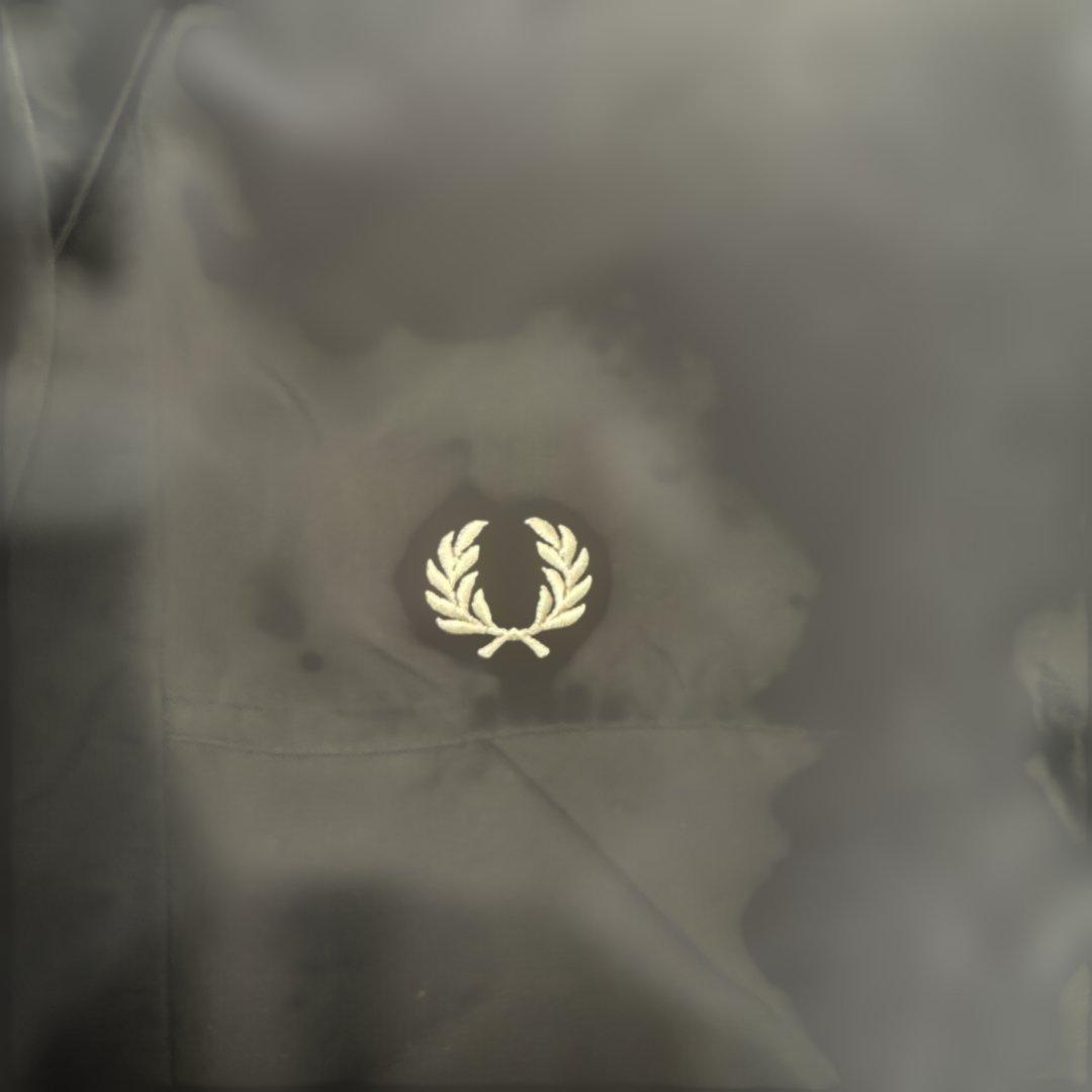 フレッドペリー 黒 ナイロンジャケット Lサイズ