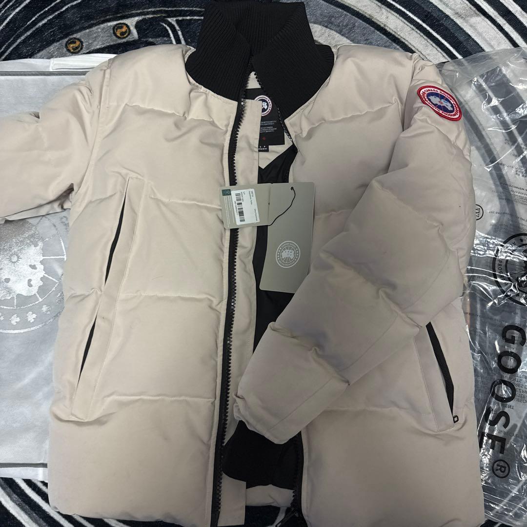 カナダグース   ダウンジャケット 美品