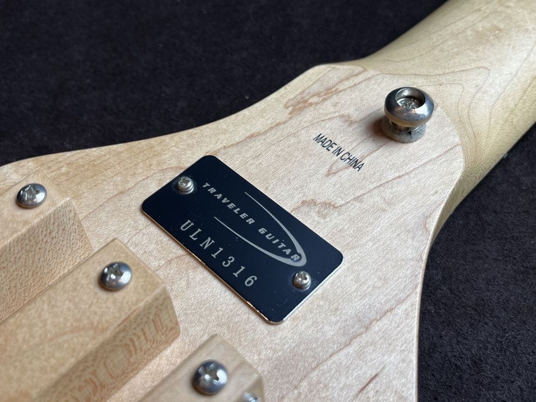 Traveler Guitar Ultra-Light Nylon 中古