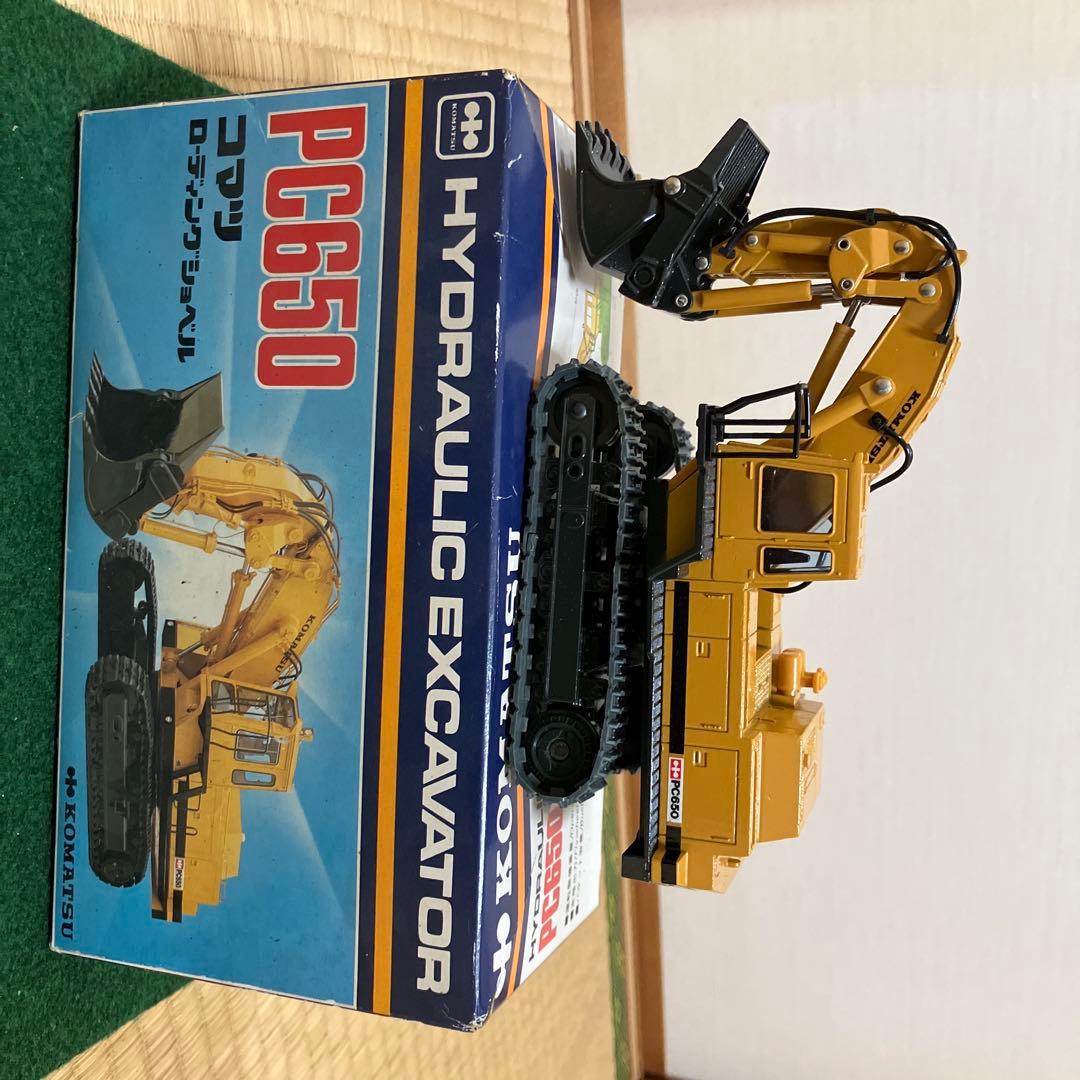 コマツ PC650 油圧ショベル スケールモデル