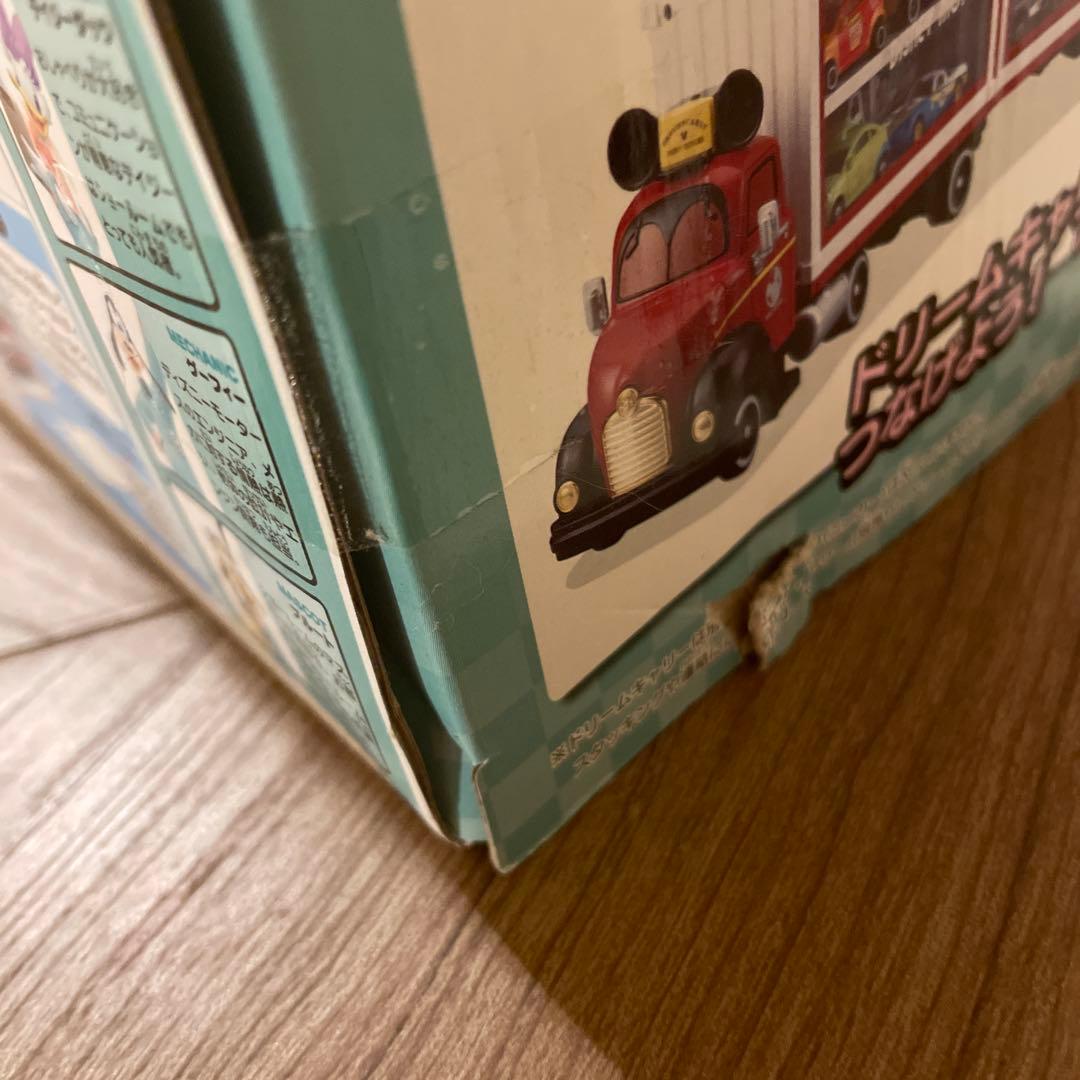 【未使用未開封】ディズニーモータース　ドリームキャリー本体＆コンテナセットトミカ