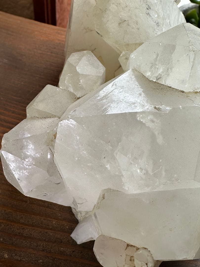 【水晶クラスター】1.2キロの迫力のクリスタル！浄化　魔除け　御守り