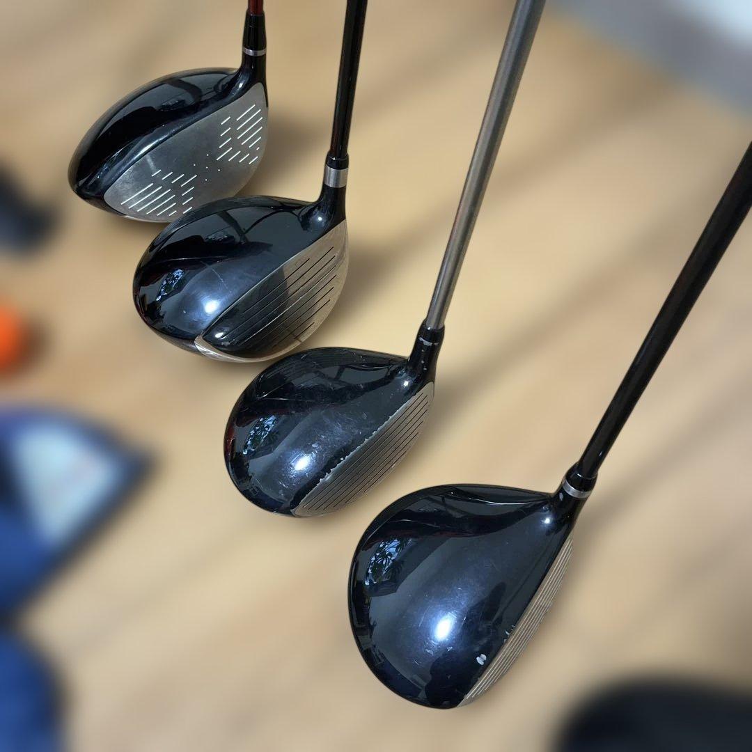 ゴルフクラブセット 赤 SRIXONケース付 15本