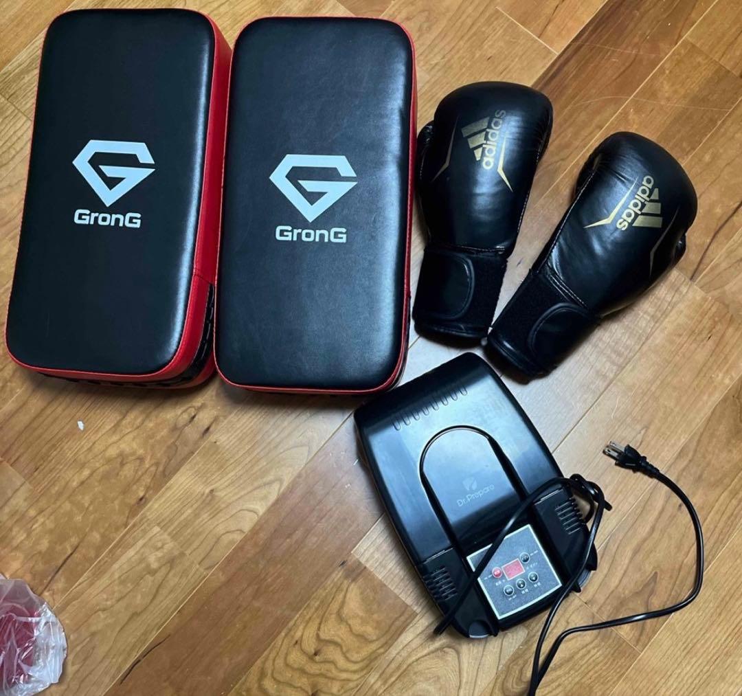 GronG キックミット & adidas ボクシンググローブ セット