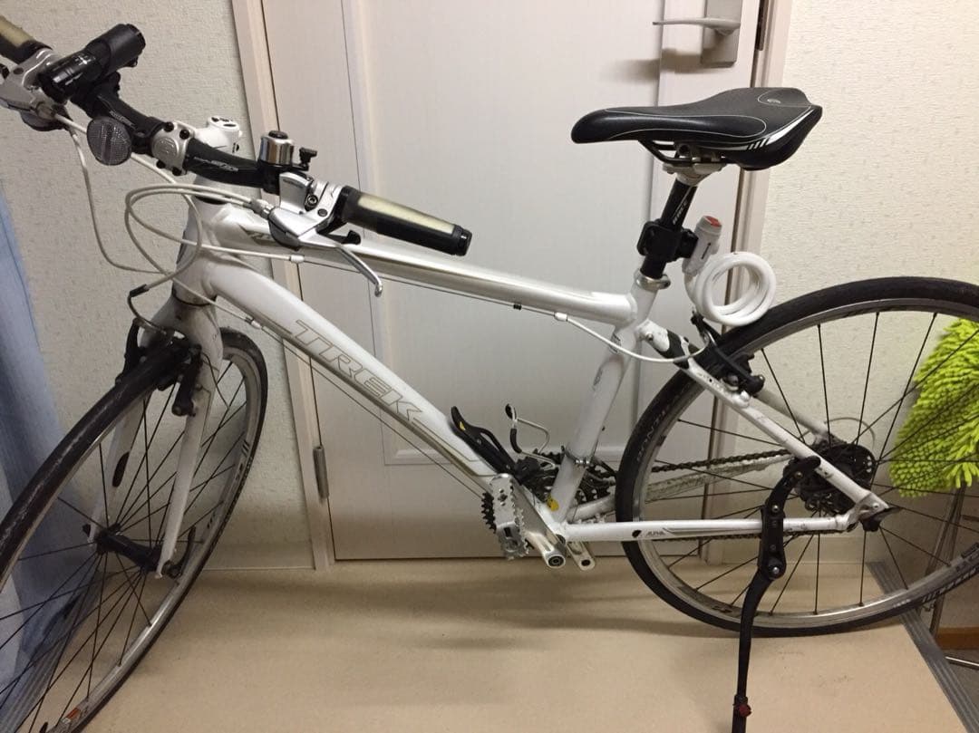 クロスバイク プレミア限定品
