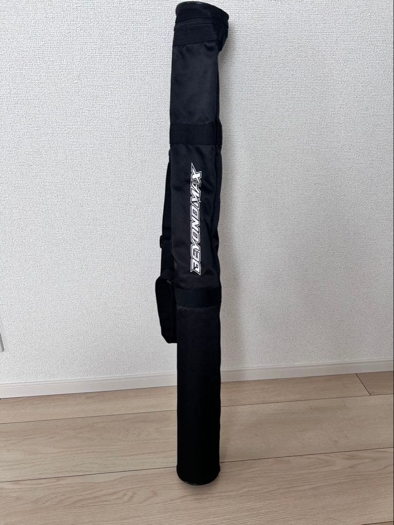 ビヨンドマックス　レガシー83cm バットとケースセット