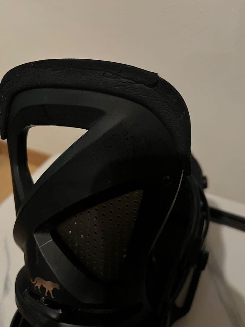 Burton Lexa estビンディング Mサイズ　左足ラチェット破損あり