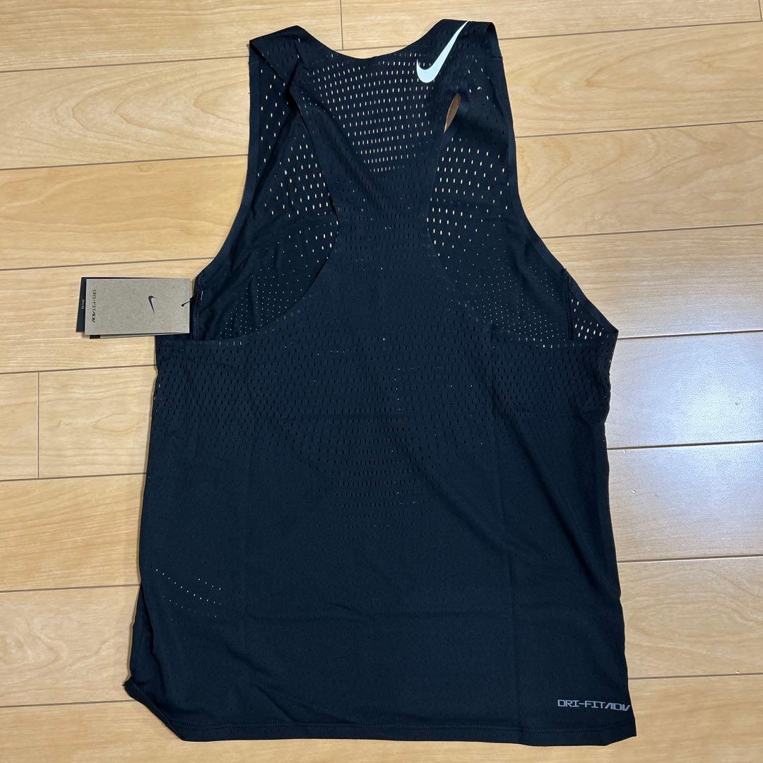 新品　ナイキエアロスイフト ドライフィット ADV ランニングシングレット　S