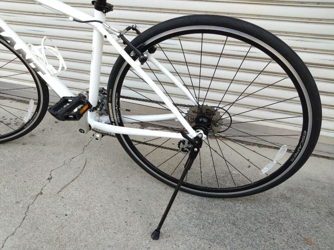 ジャイアント　GIANT　エスケープR３　Escape　R３　神奈川　引取限定