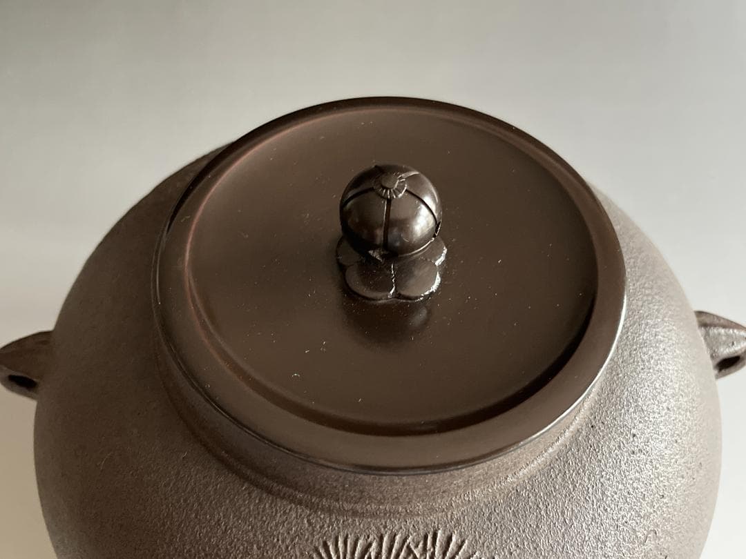釜師　光洞作　丸甑口釜　松竹地紋　茶道具
