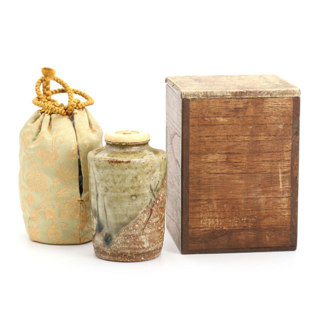 時代 古信楽焼 肩衝 茶入 花唐草文仕覆 茶道具 共箱　V916　N9