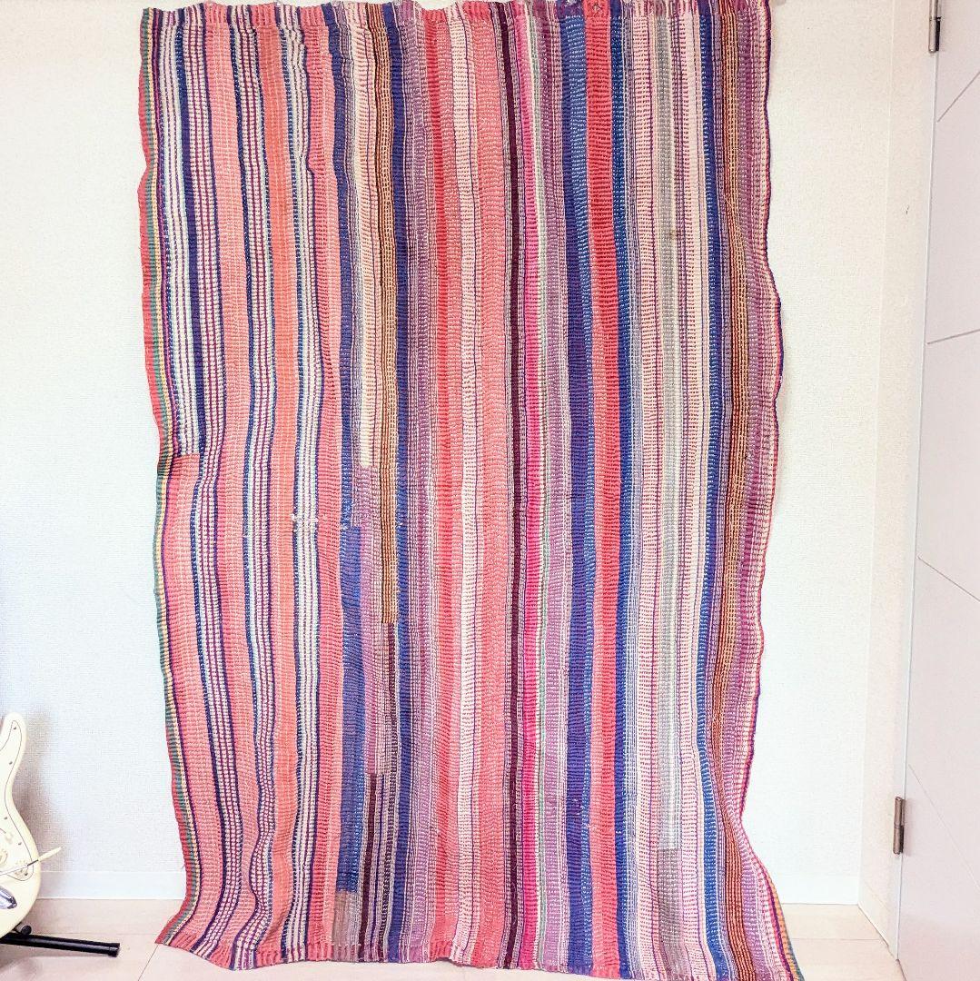 ピンクが映えるストライプ柄のヴィンテージラリーキルト　刺し子　刺繍布　エスニック