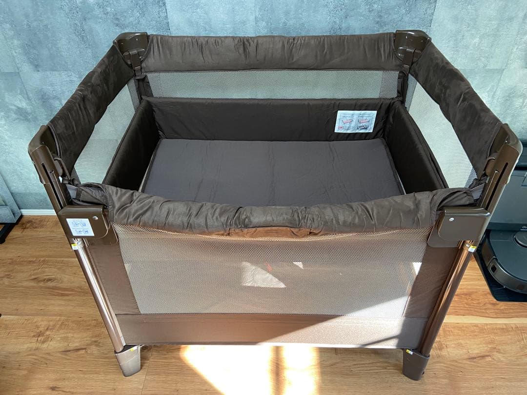 ココネルエアープラス　アップリカAprica ベビーベッド