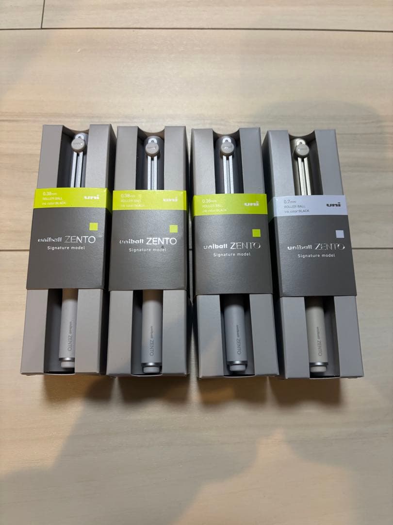 ユニボールゼント　シグニチャーモデル　シルバー　シャンパンゴールド　セット