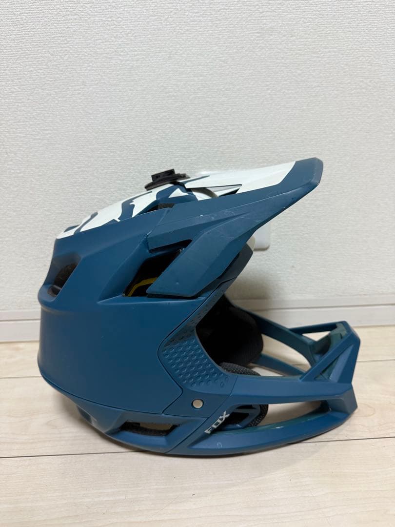 自転車本体 Fox proframe Medium broken visor