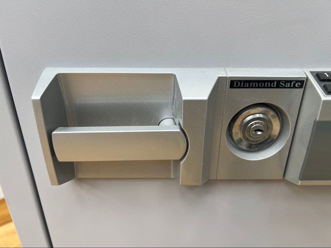 SK323☆ダイヤセーフ☆耐火金庫☆ETS130☆業務用☆24年☆テンキー式