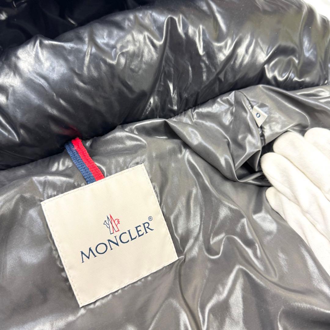極美品 モンクレール MAYA マヤ ダウンジャケット　フード ブラック 0