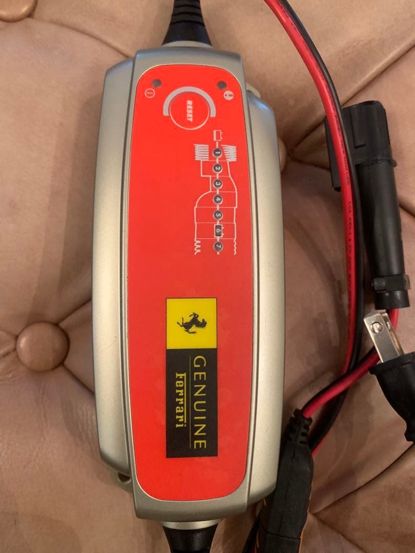 Ferrari Genuine Battery Charger専用